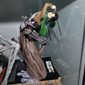 Levi Ackerman Figure :Attack On Titan